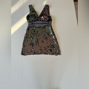 Forever 21 Silver sequins minidress.